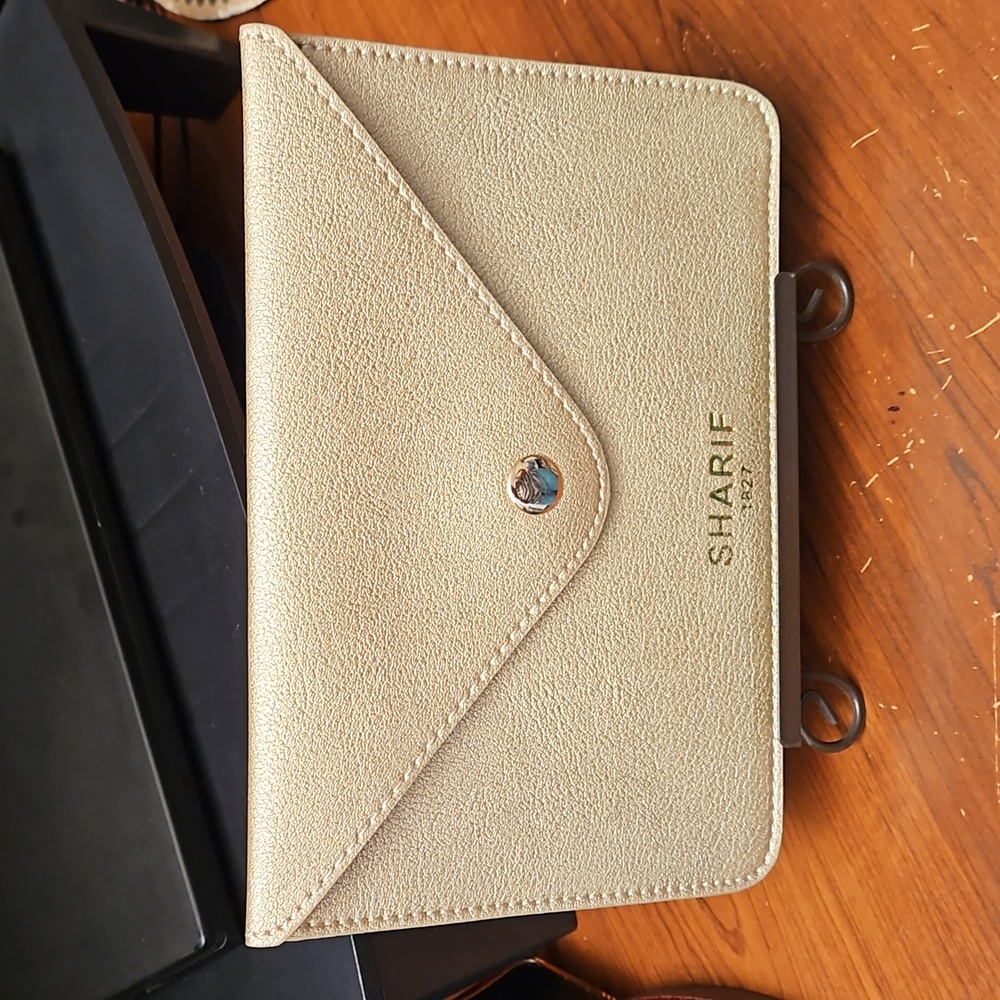 SHARIF Envelope Leather Pouch. .
